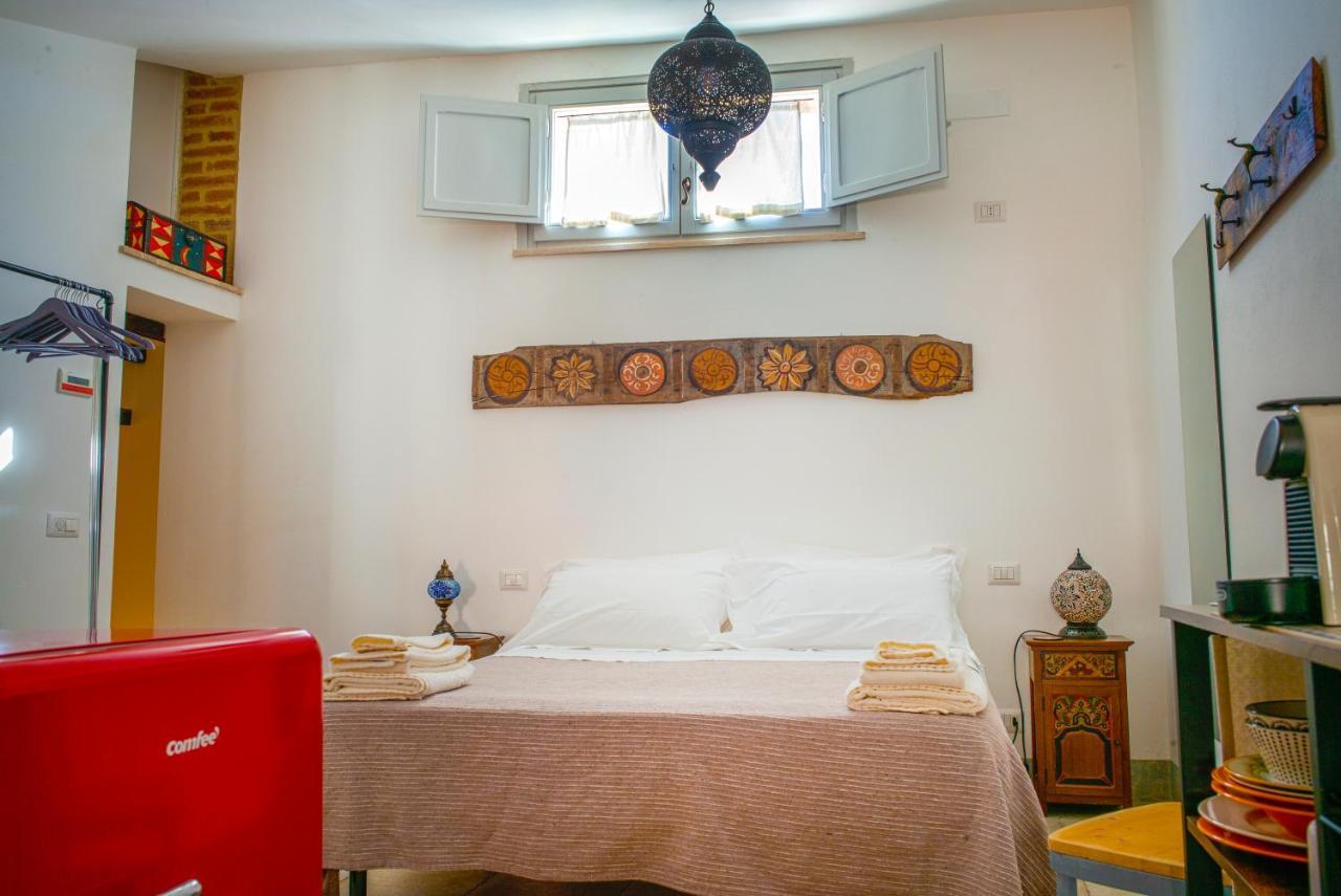 Hotel ManillaHouse Montepulciano Stazione Esterno foto
